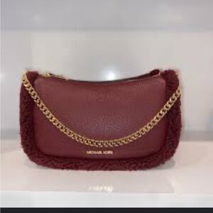 MICHAEL MICHAEL KORS NWT Carmela Burgundy Medium Pouchette Crossbody Leather